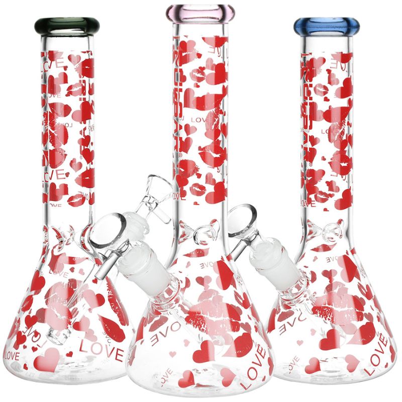 Glass Bong Pulsar Hearts And Kisses 9.75"